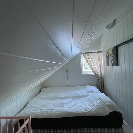 Fjordhytte-13 펜션 Aenes